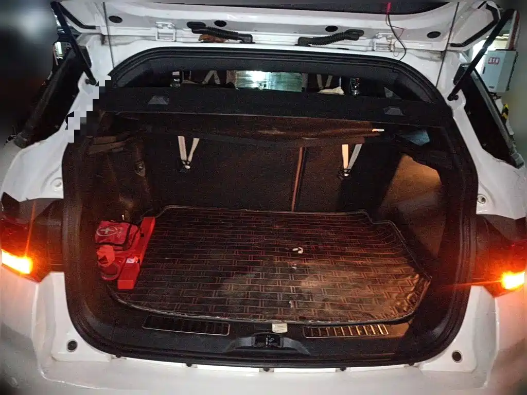 Landwind Landwind X7 — миниатюра 15
