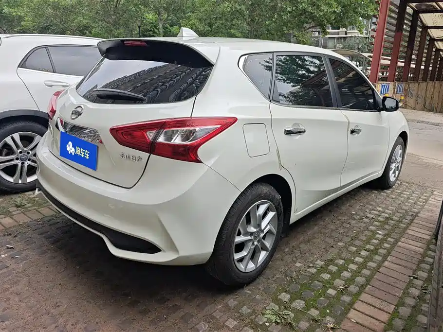 Nissan Tiida 2024 1.6L CVT