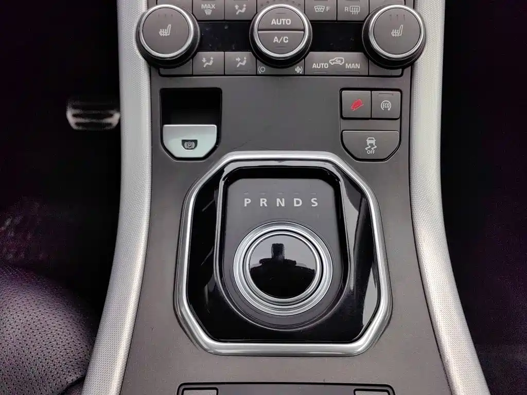 Land Rover Evoque (Import) — миниатюра 13