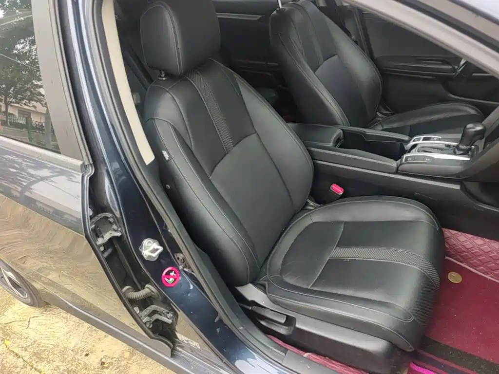 Honda Civic — миниатюра 25