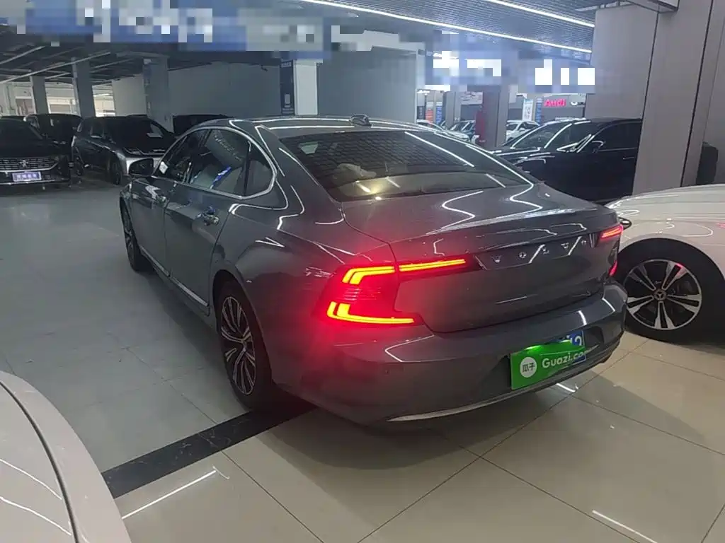 Volvo S90 — миниатюра 5