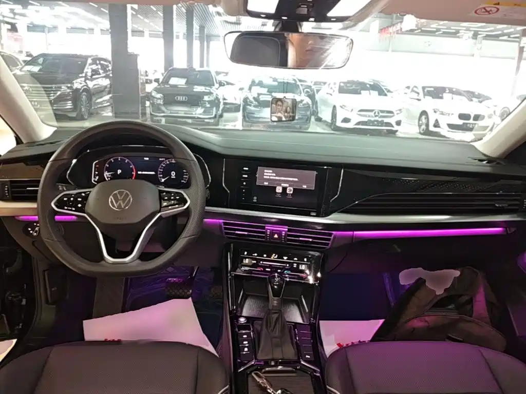 Volkswagen Passat — миниатюра 10