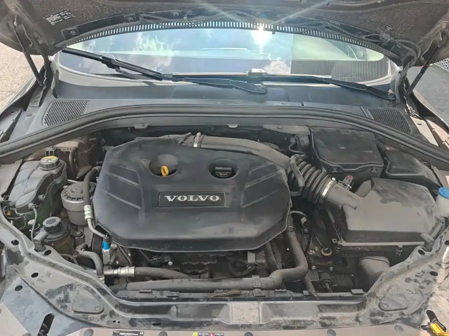 Volvo XC60 (Import) — миниатюра 14