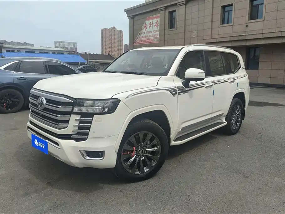 Toyota Land Cruiser 2024