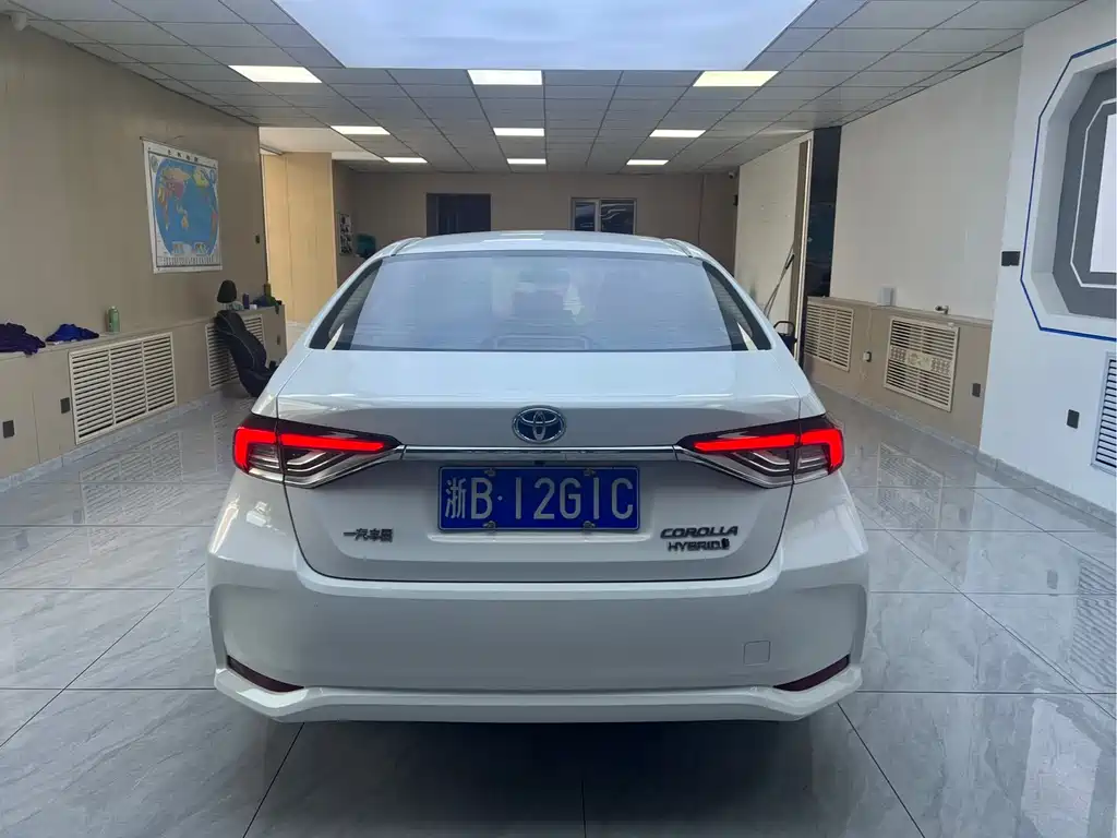 Toyota Corolla 2021 1.8L E-CVT Elite