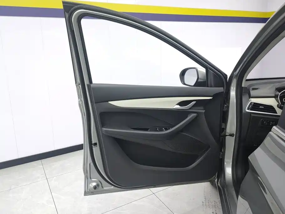 Baojun 360 — миниатюра 7