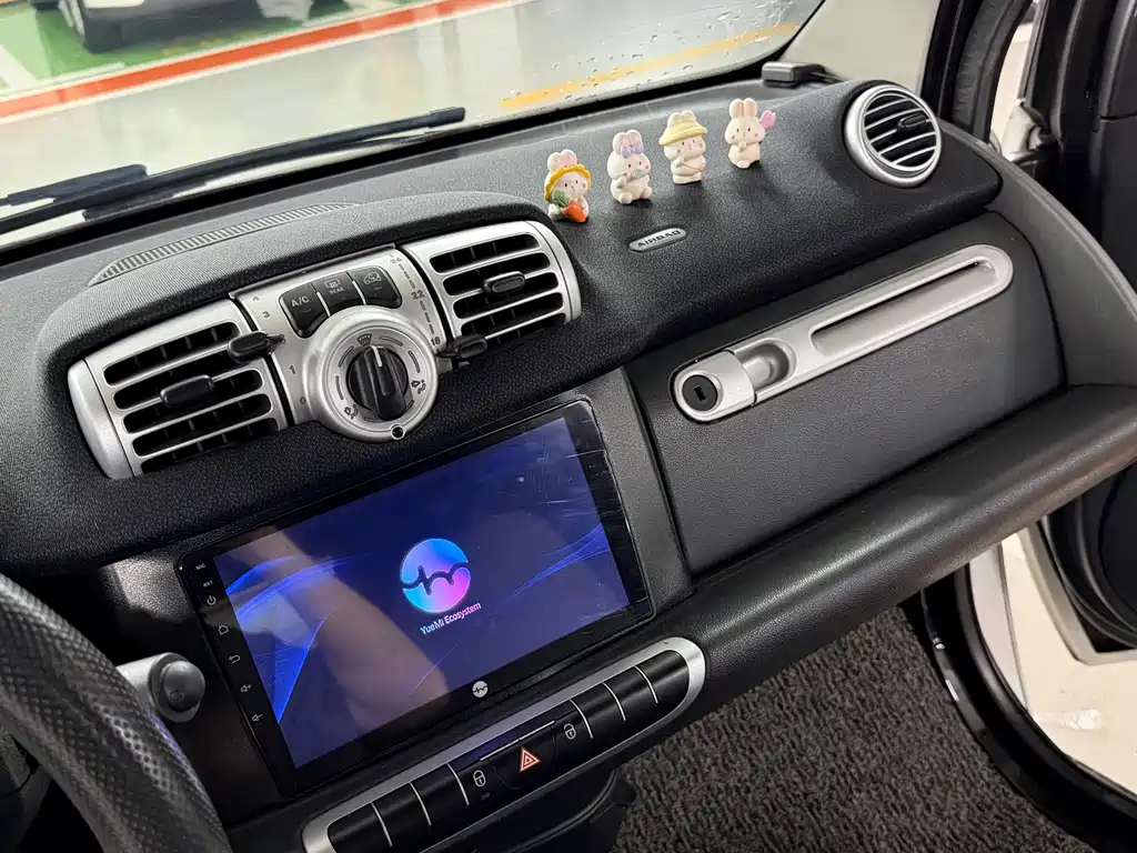 smart Smart Fortwo — миниатюра 9