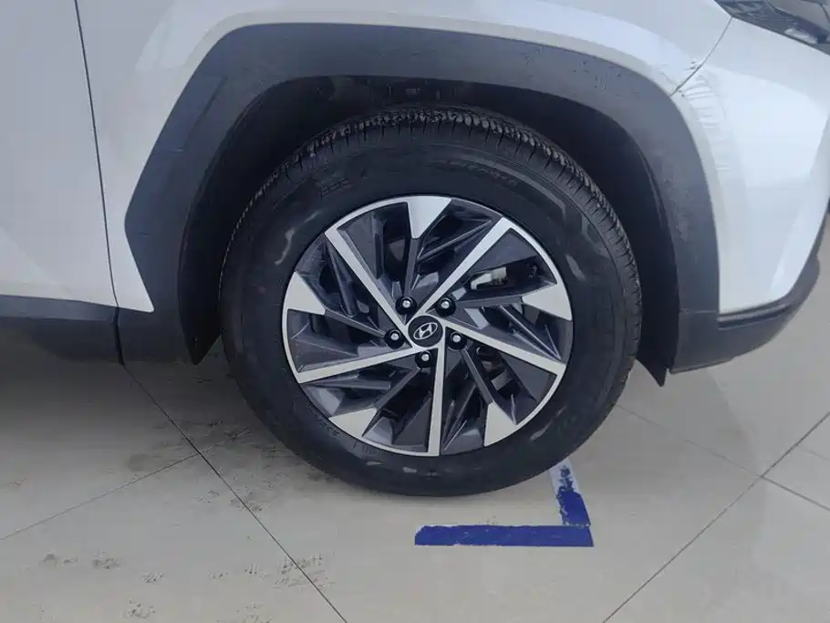 Hyundai Tucson — миниатюра 6