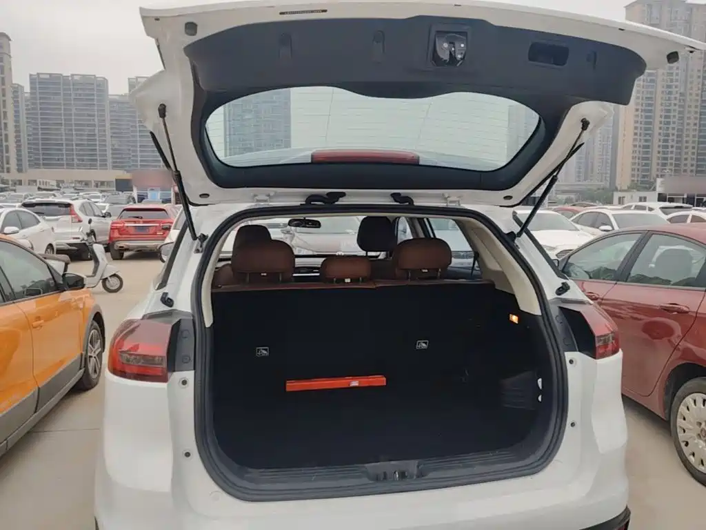Geely Boyue — миниатюра 19