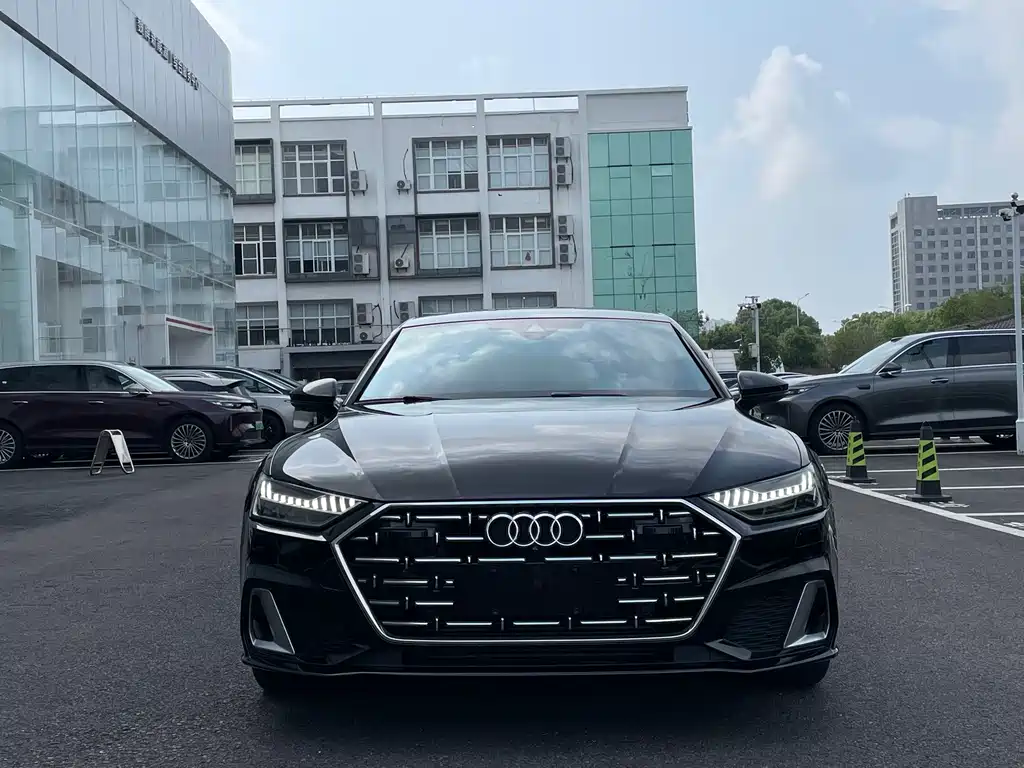 Audi A7L — миниатюра 2
