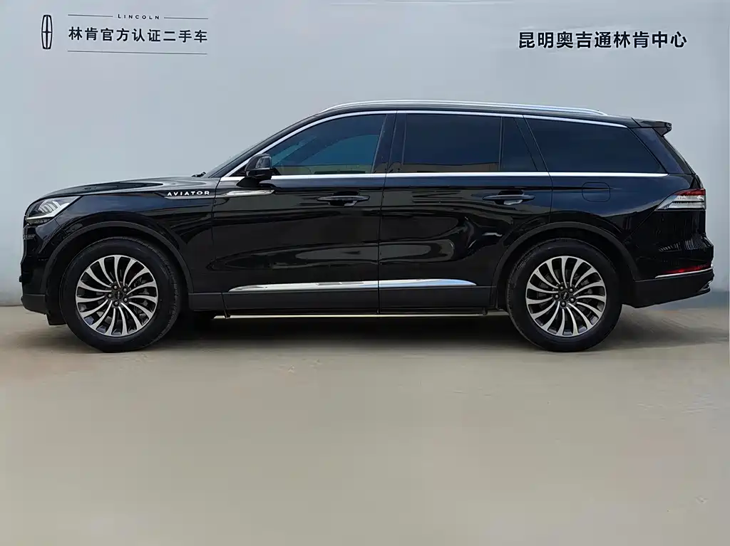 Lincoln Aviator 2022 3.0T V6