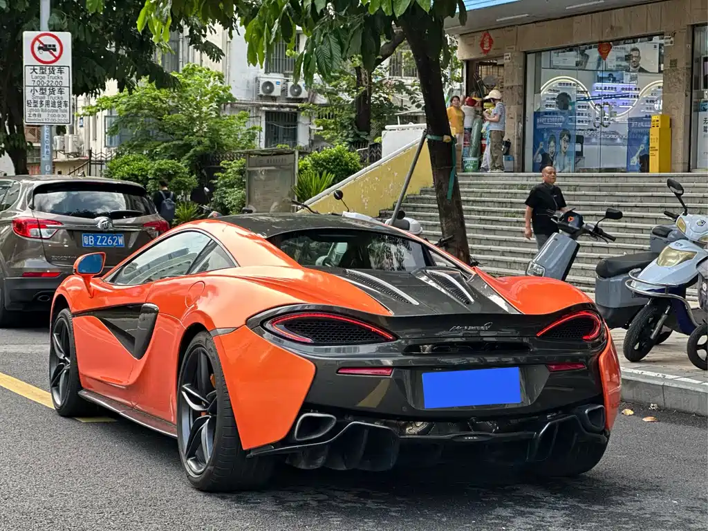 McLaren 570 — миниатюра 5