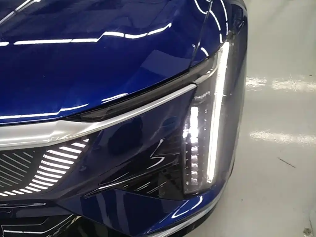 Cadillac IQ — миниатюра 24