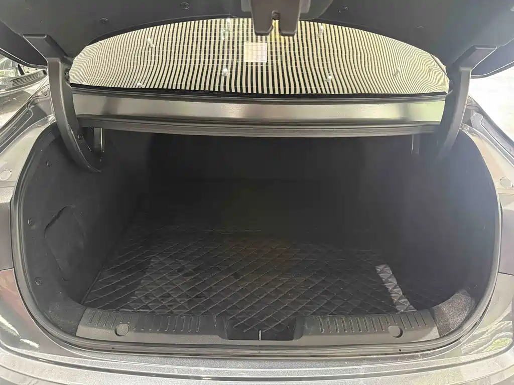 Qiyuan 长安启源A05经典 — миниатюра 24