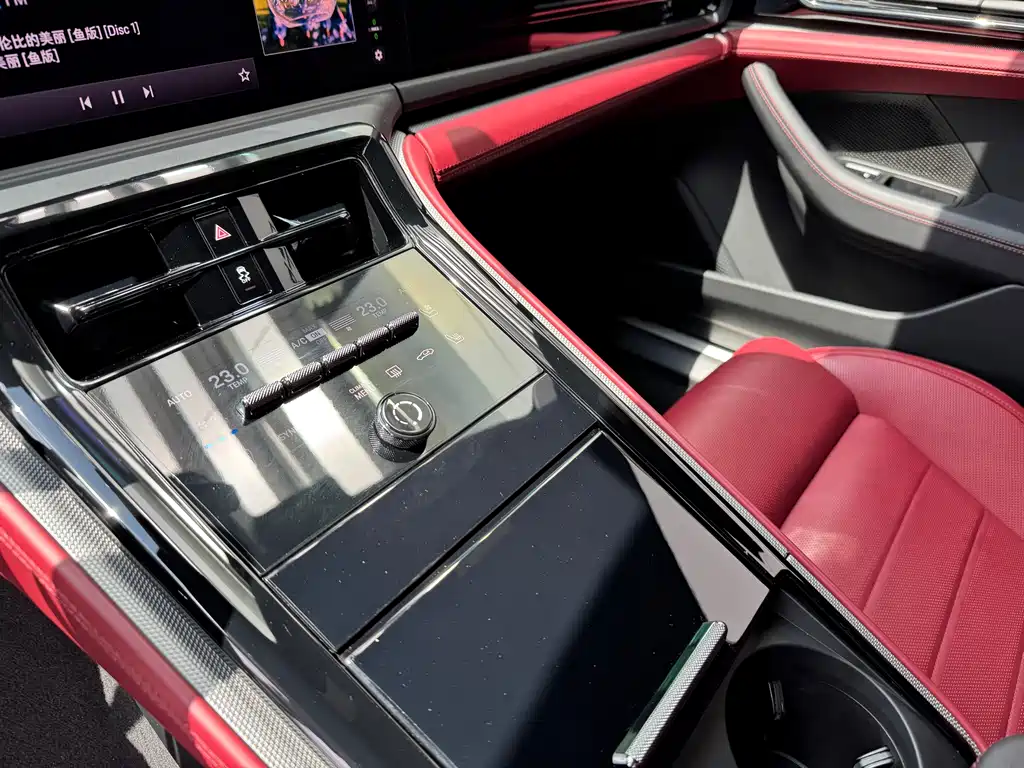 Porsche Panamera — миниатюра 15