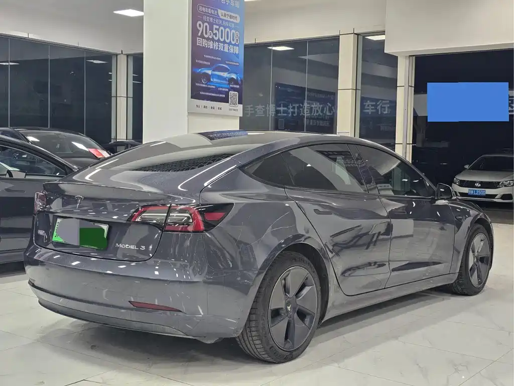 Tesla Model 3 2021 3D1