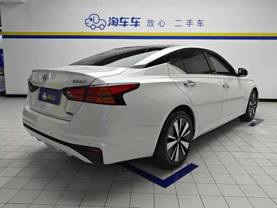 Nissan Teana — миниатюра 3