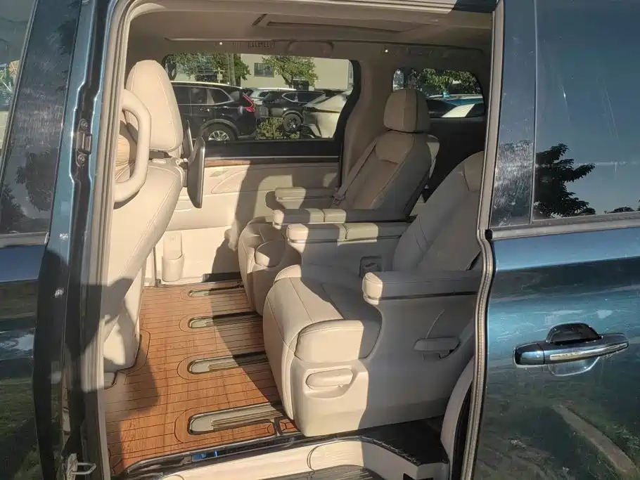GAC Motor Trumpchi M8 — миниатюра 11