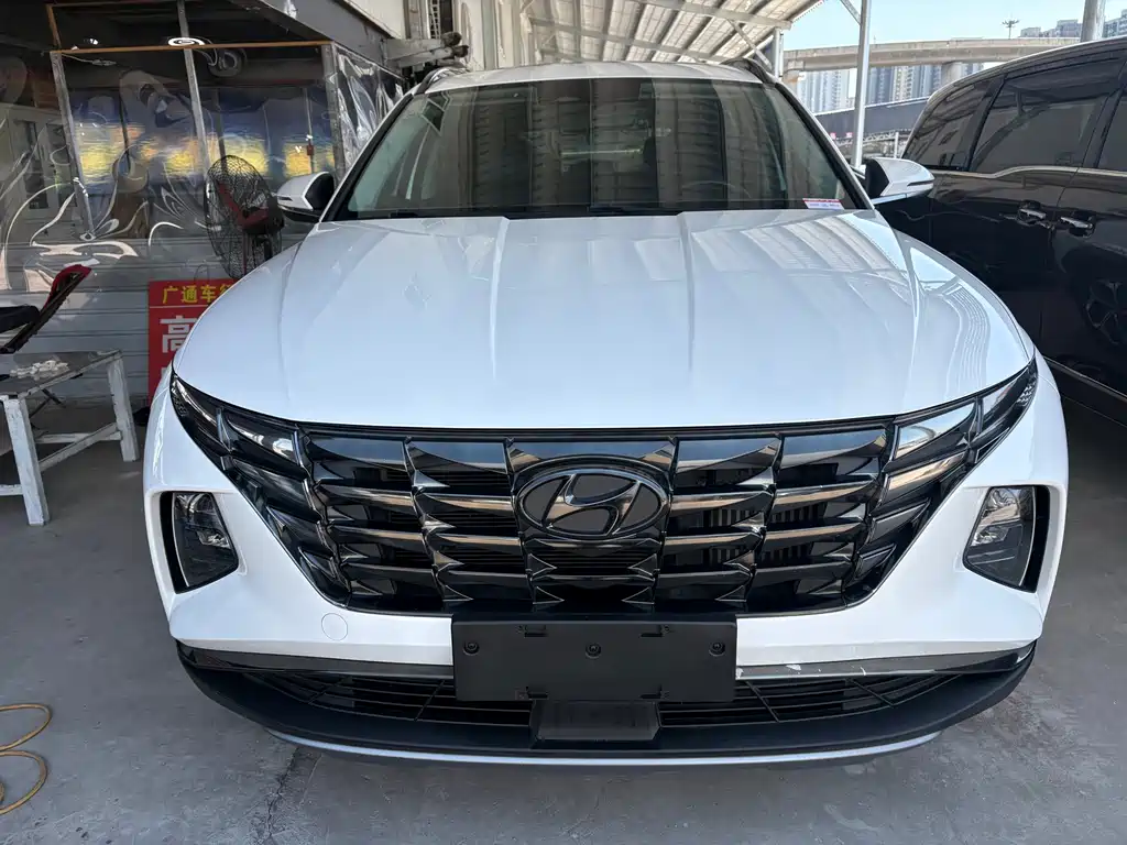 Hyundai Tucson 2021 L 1.5T DCT LUX Luxury