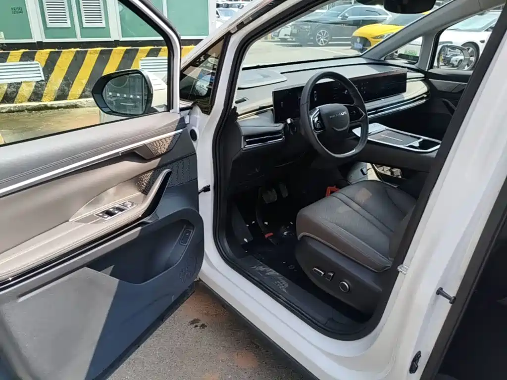 Maxus G70 — миниатюра 16