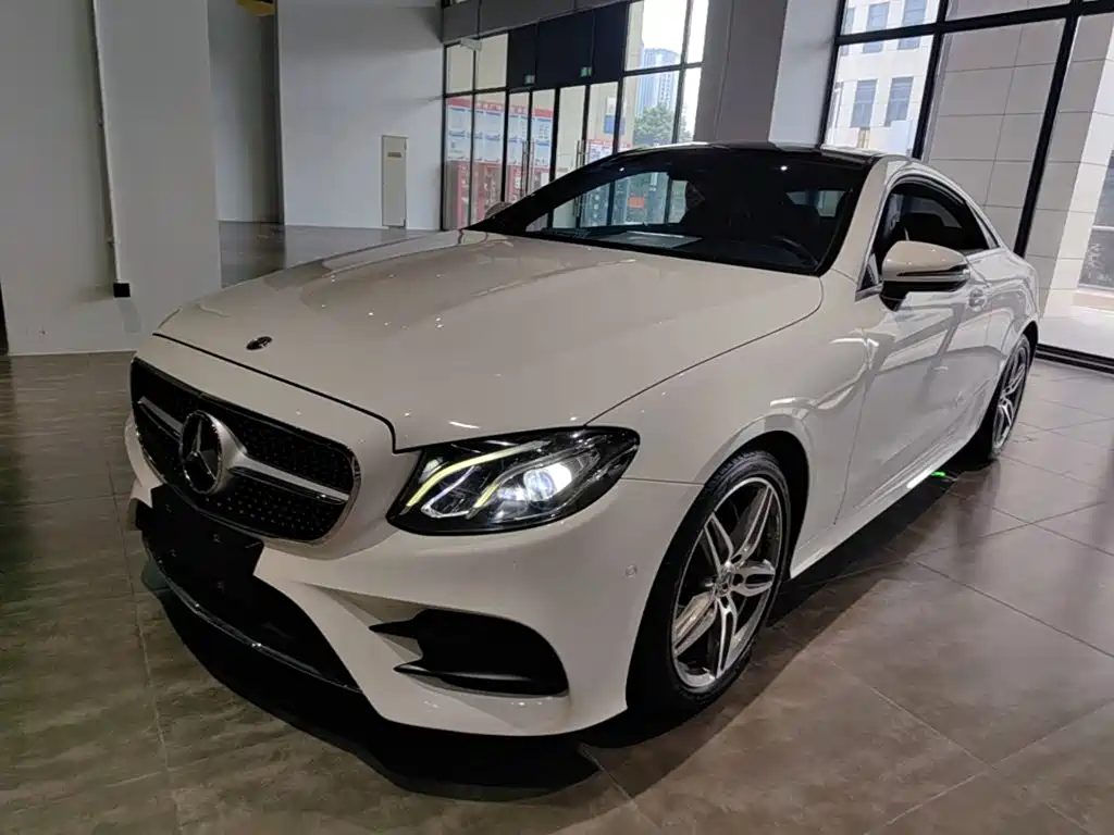 Mercedes-Benz E-Class (Import) — миниатюра 2