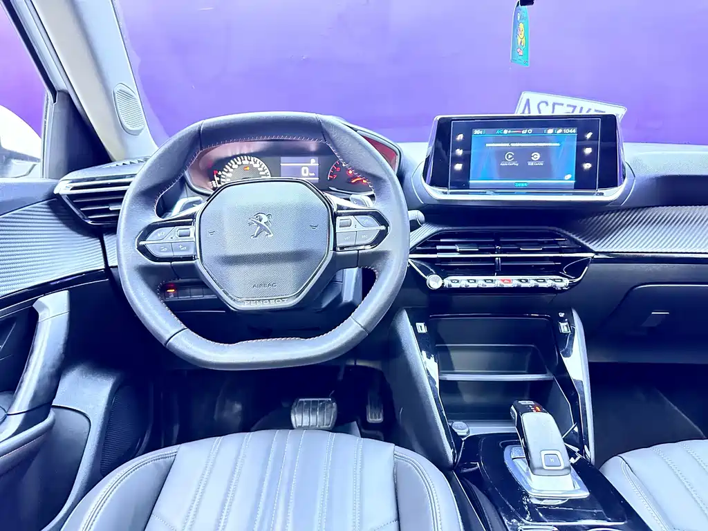 Peugeot 2008 — миниатюра 9
