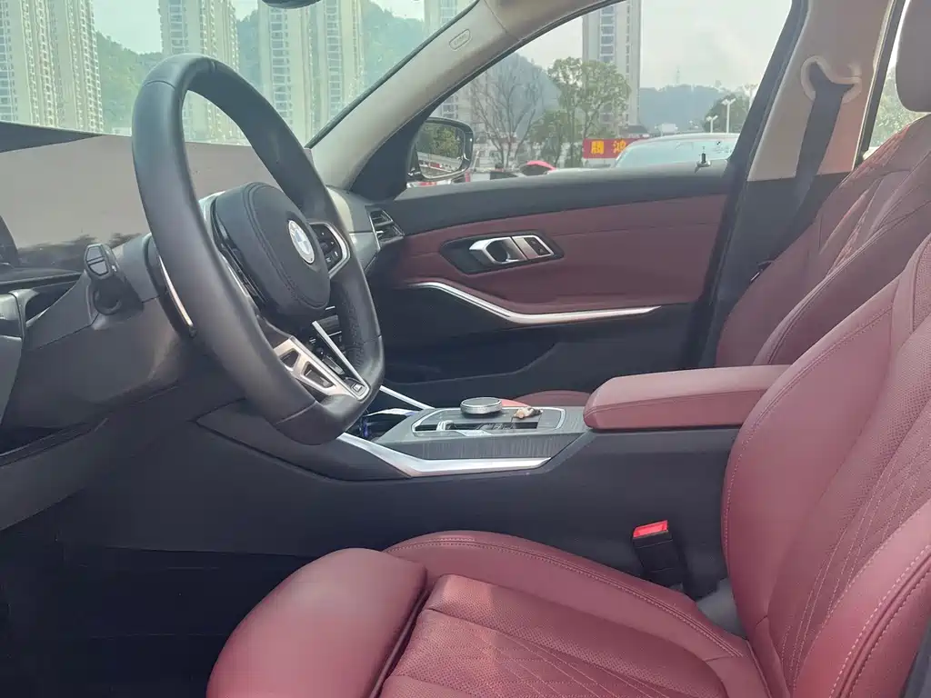 BMW 3 Series — миниатюра 4