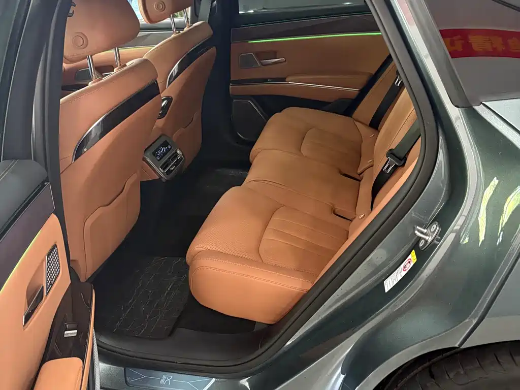 BYD Han L — миниатюра 10