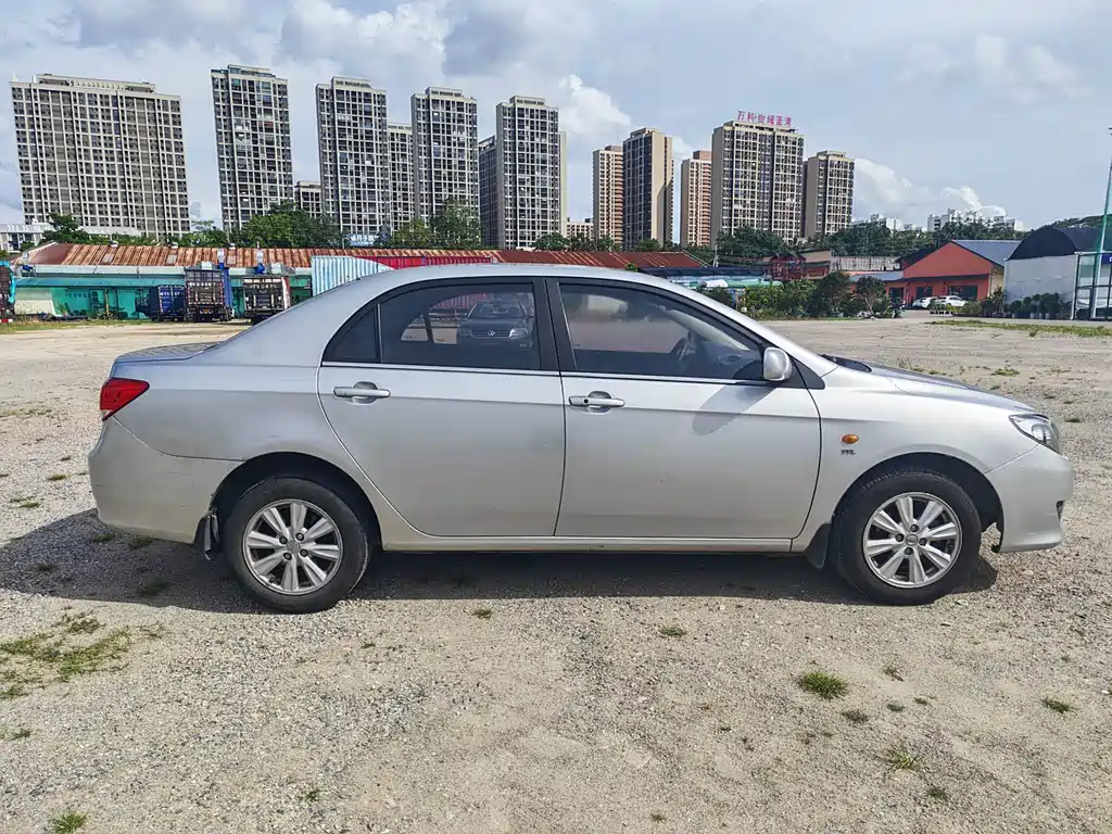 BYD L3 — миниатюра 4