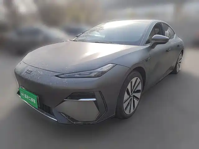 GEELY GALAXY GALAXY E8 2024