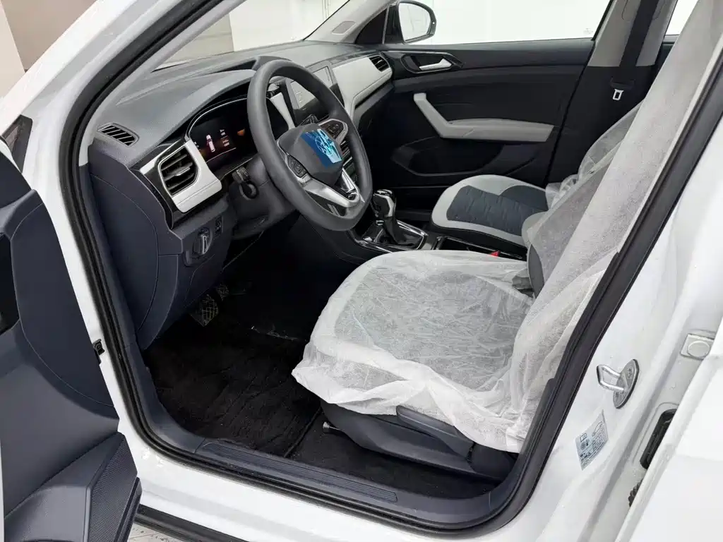 Volkswagen Tharu — миниатюра 9