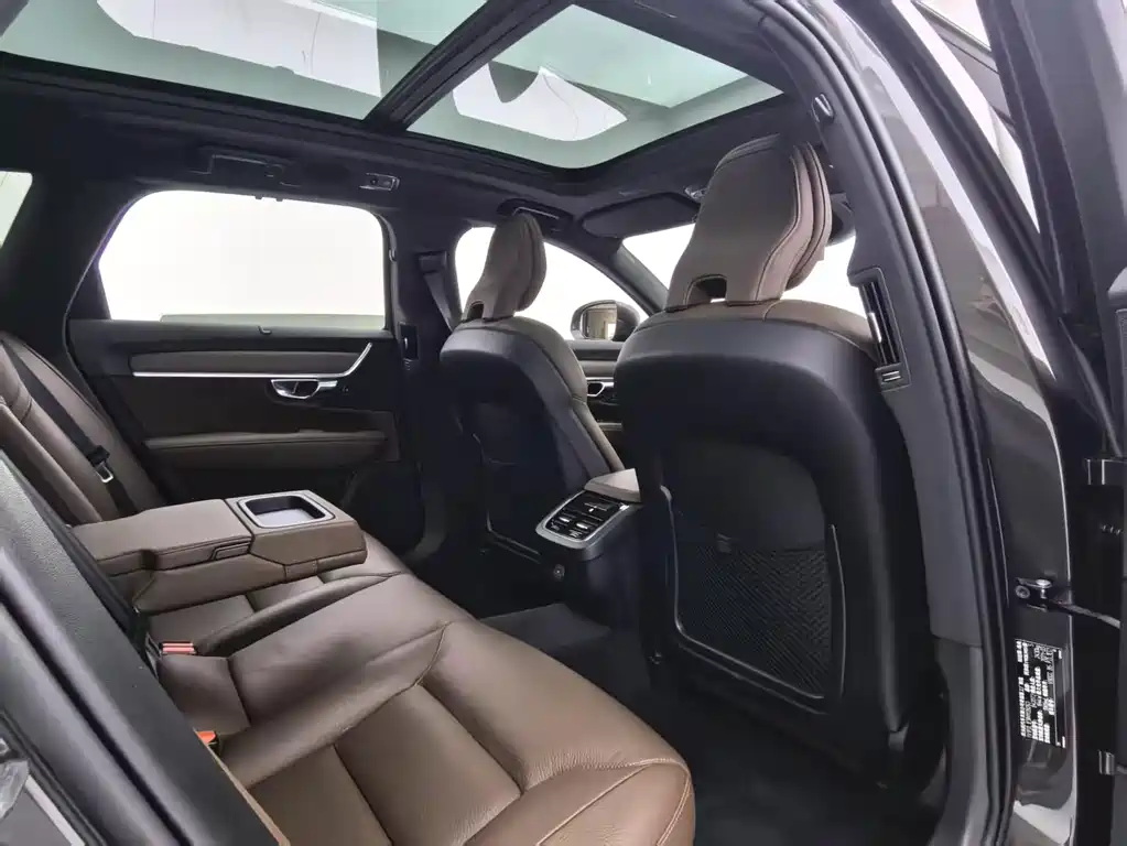 Volvo V90 — миниатюра 11