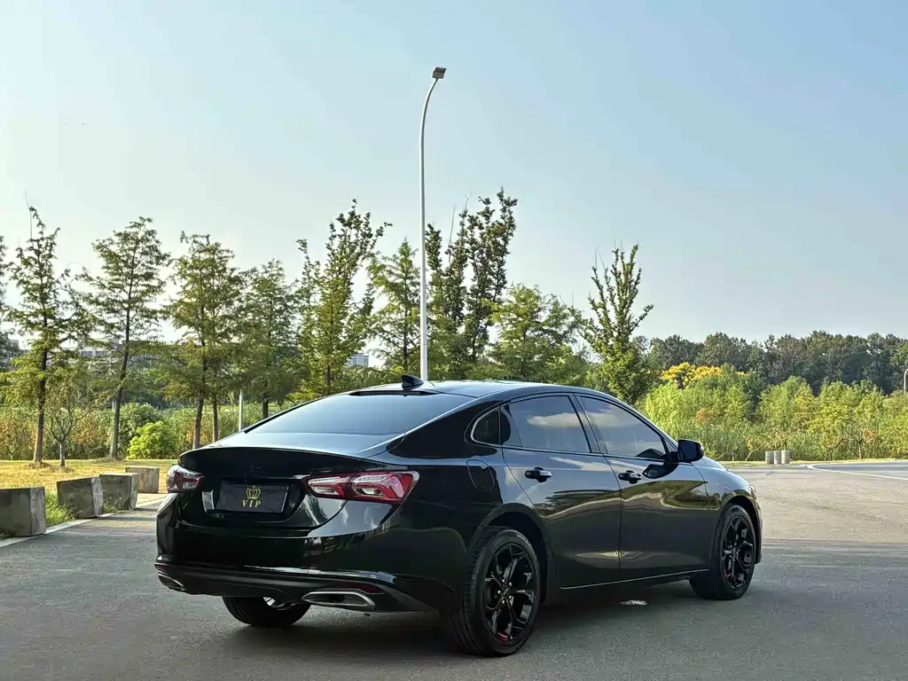 Chevrolet Malibu XL — миниатюра 9