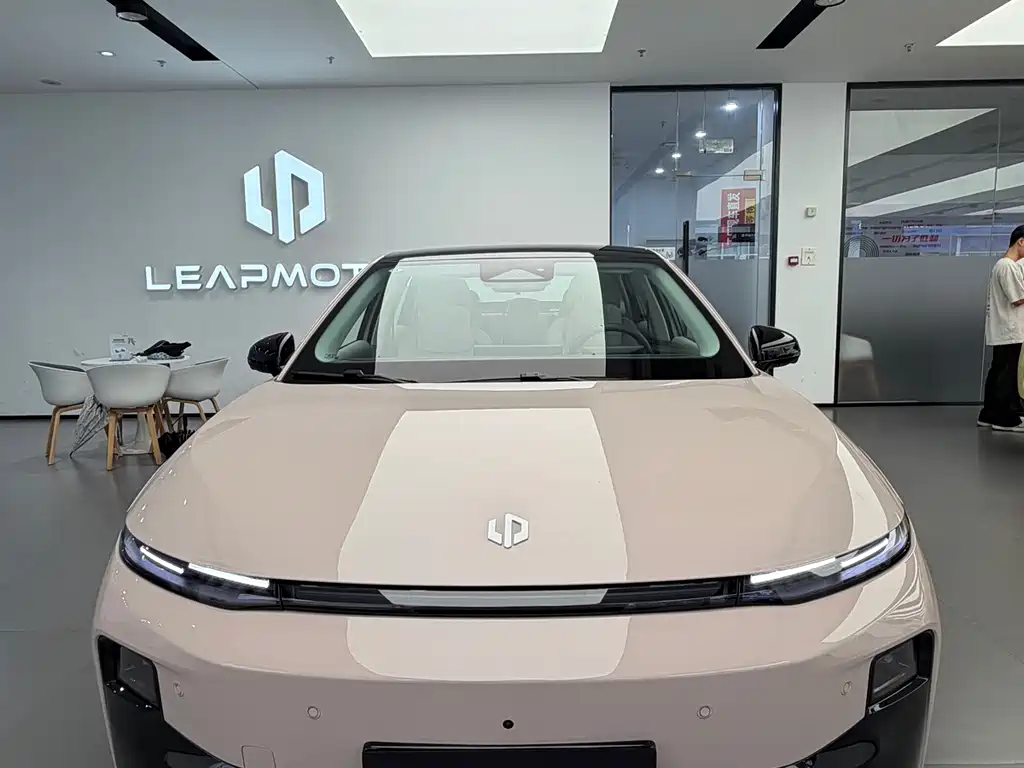 Leapmotor B01 2025 650 Enjoy