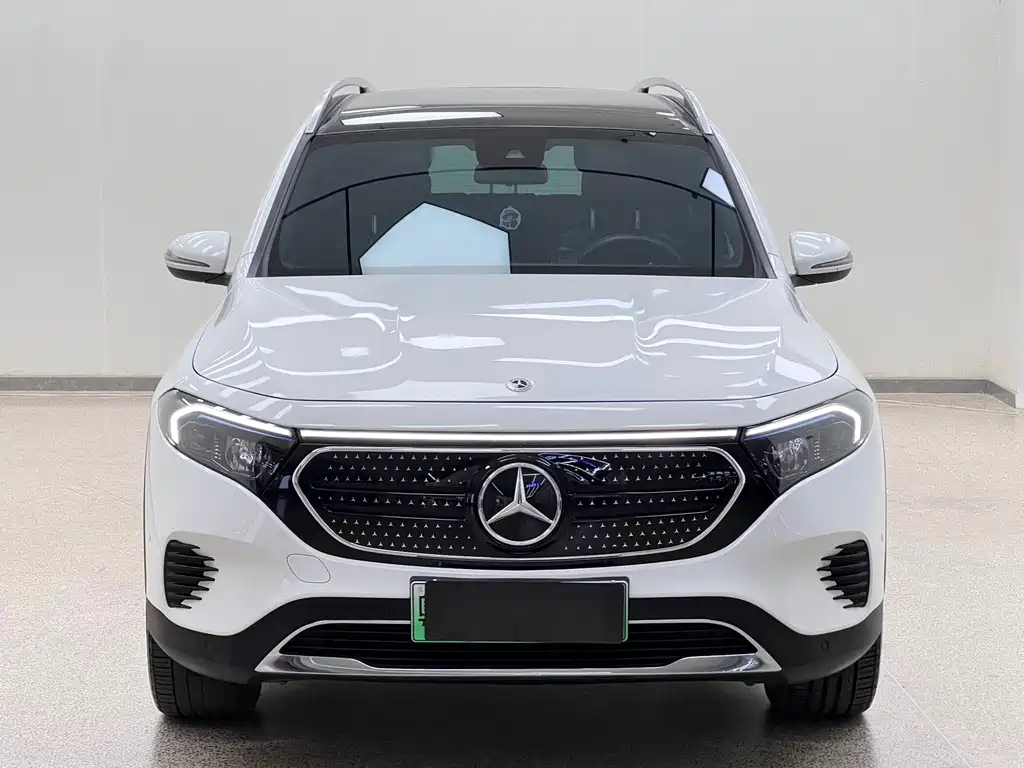 Mercedes-Benz EQB — миниатюра 2