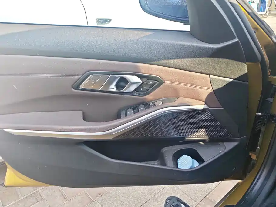 BMW 3 Series — миниатюра 7