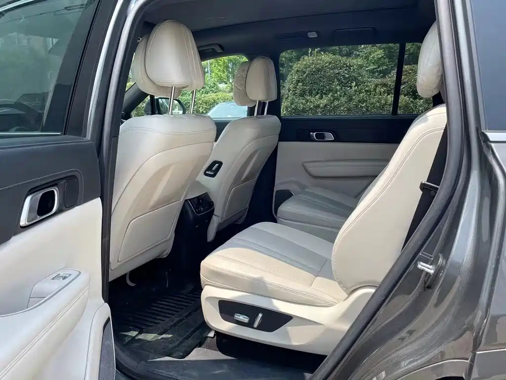 Li Auto Li ONE — миниатюра 8