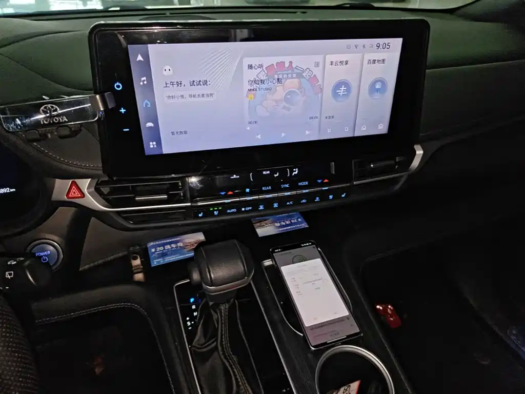 Toyota Sienna — миниатюра 13
