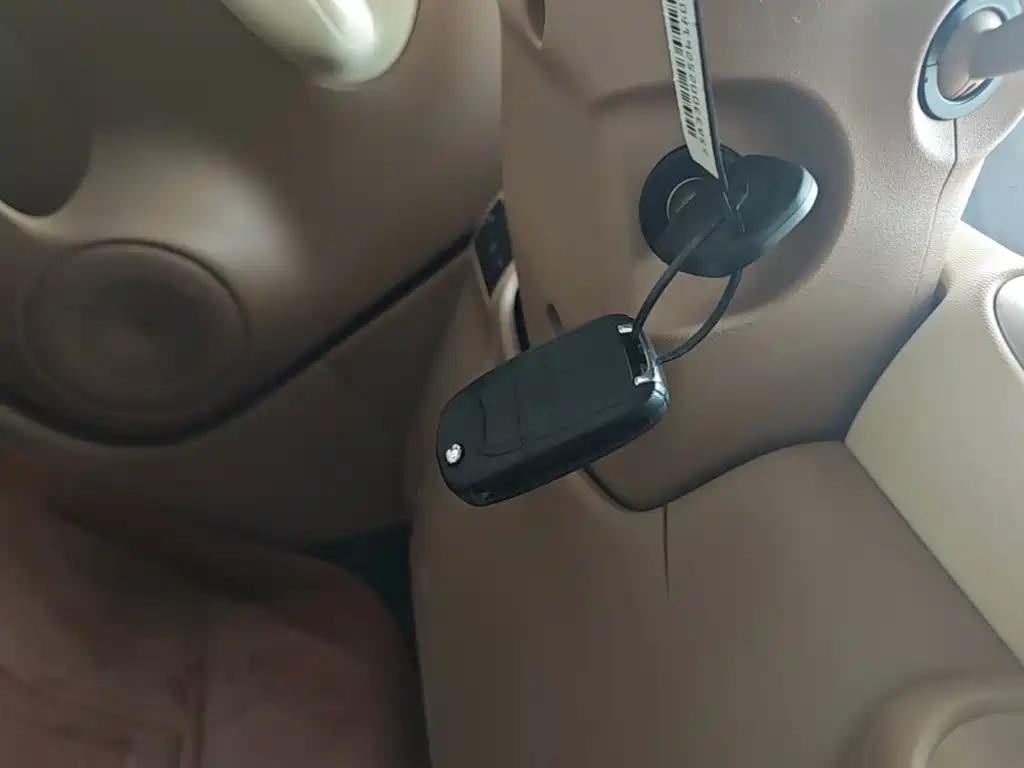 Wuling MINIEV — миниатюра 17
