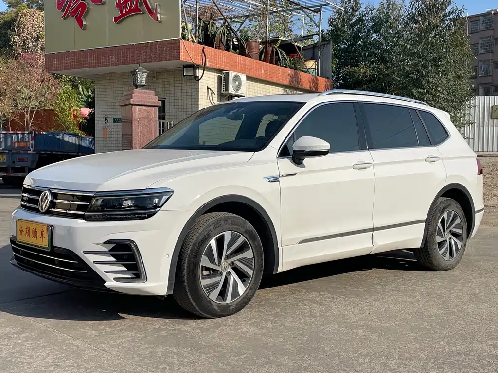 VOLKSWAGEN TIGUAN L NEW ENERGY