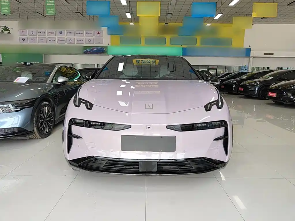 Zeekr X 2024 мест