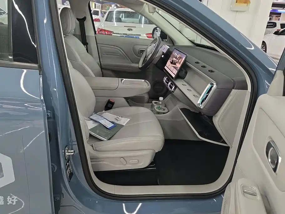 Leapmotor Leapmotor B10 — миниатюра 8