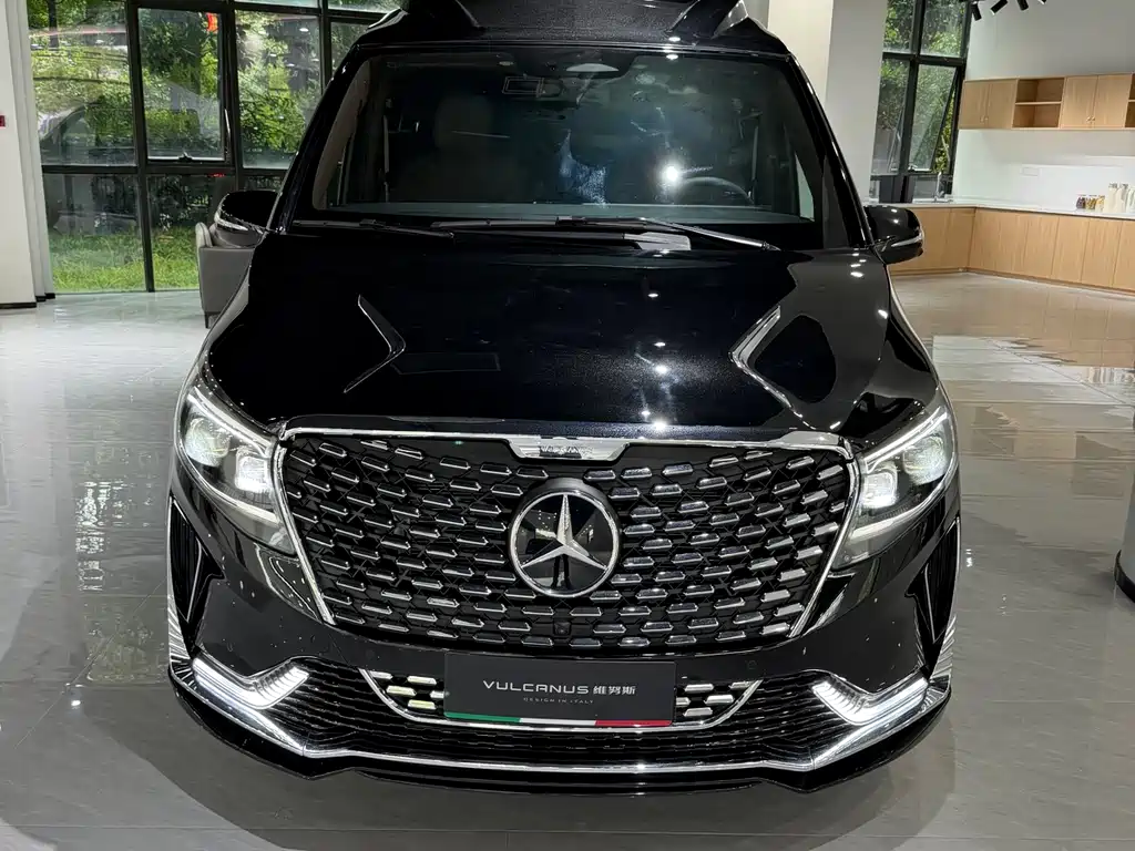 Mercedes-Benz V-Class V 2024 V 300 L Luxury