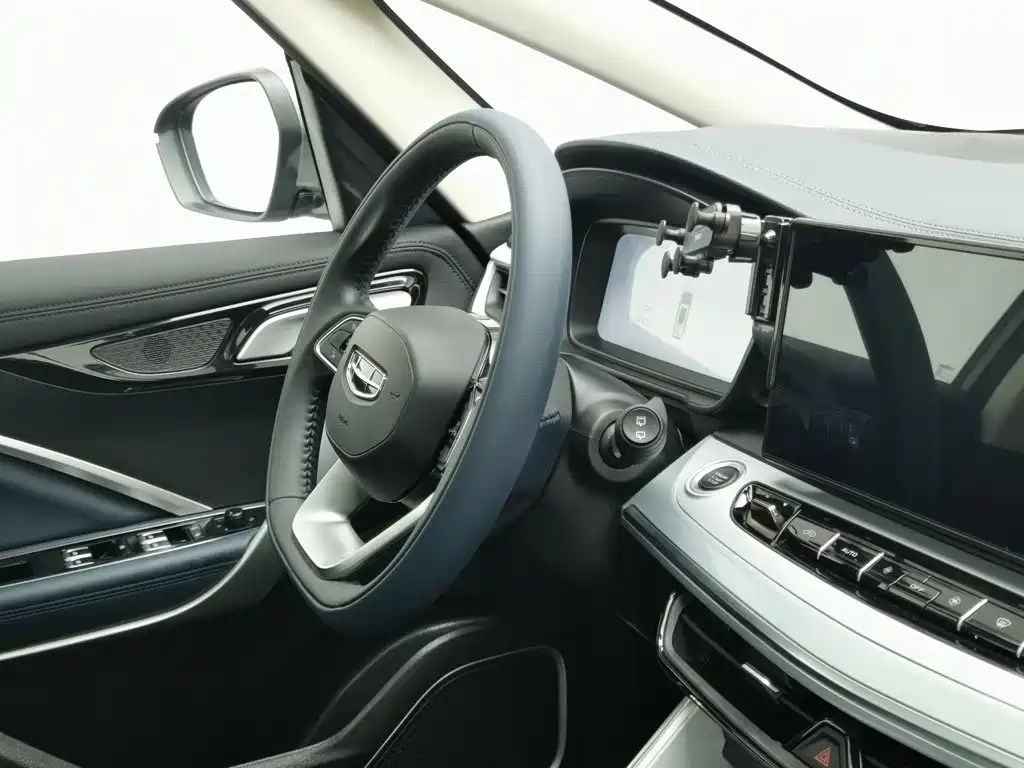 Geely Jia Ji — миниатюра 22