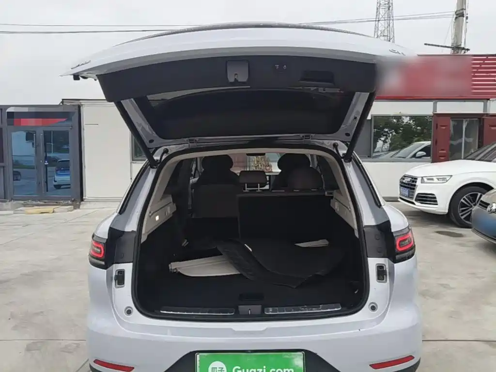 Leapmotor Leapmotor C11 — миниатюра 19