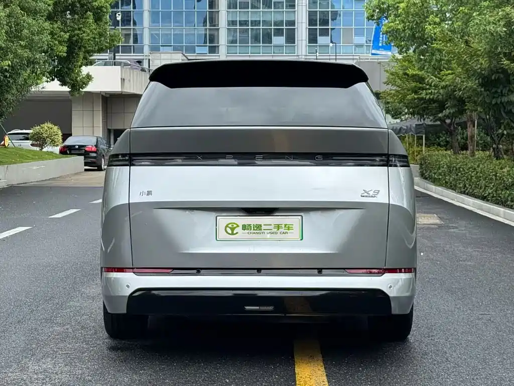 XPeng X9 - фото 4