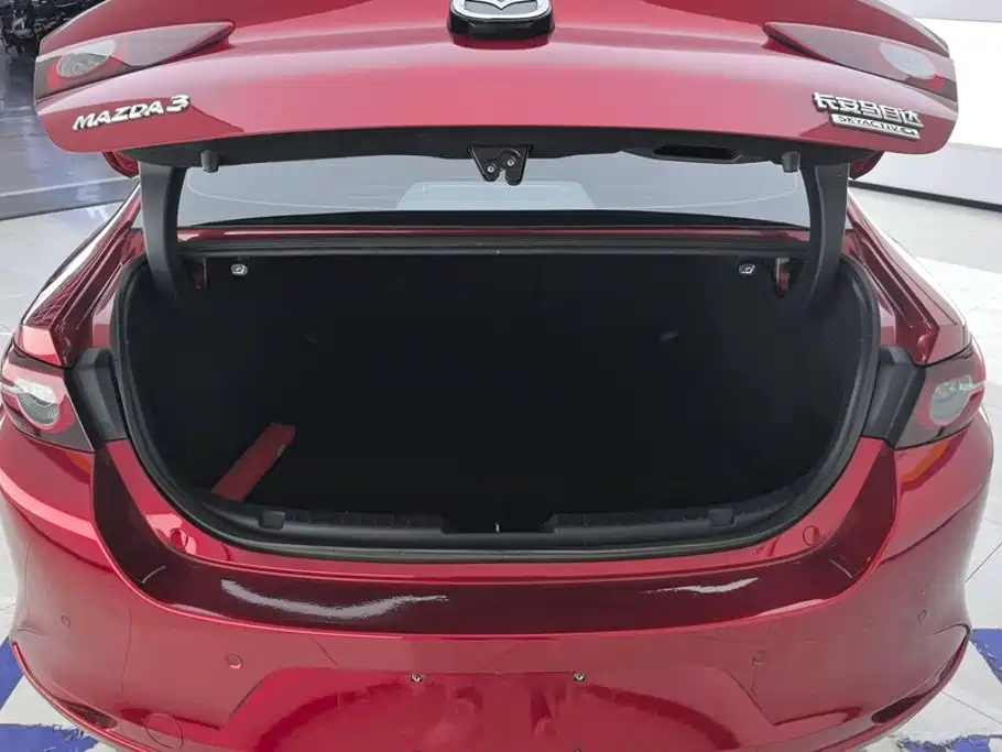 Mazda 3 Axela — миниатюра 4