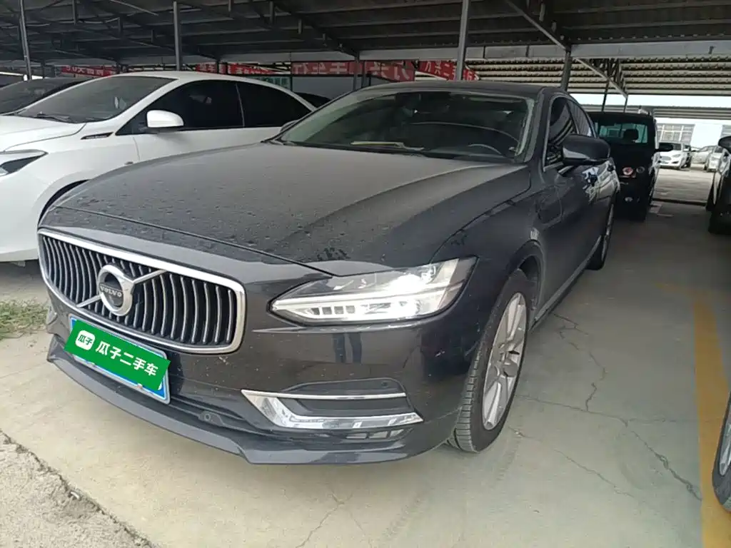 Volvo S90 — миниатюра 2