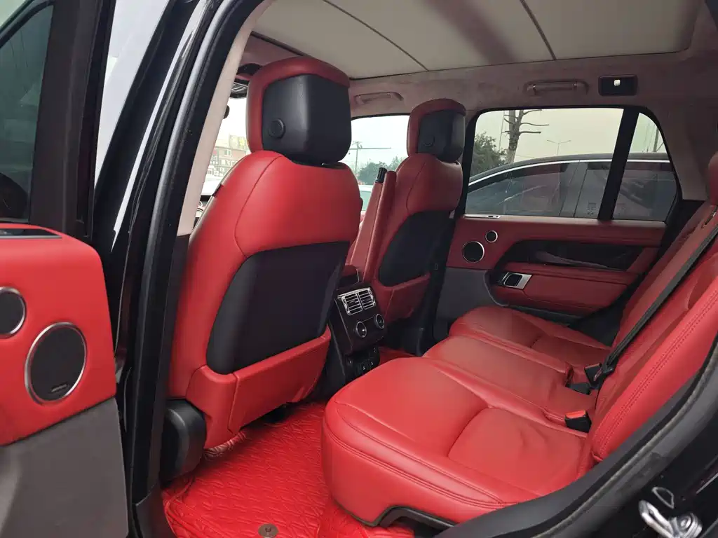 LAND ROVER RANGE ROVER