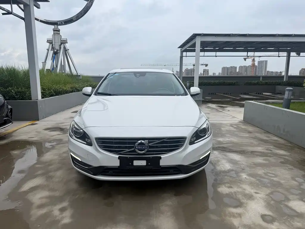 Volvo S60 2017 S60L T4